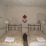 Turquaz Cave
