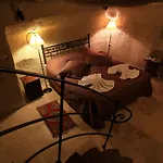 Turquaz Cave מלון 2*