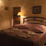 Turquaz Cave 2*