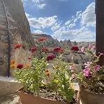 Turquaz Cave
