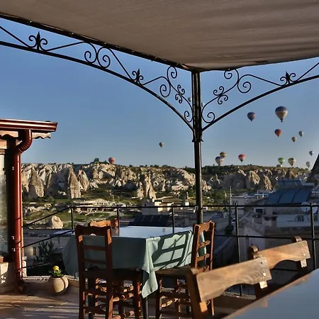 特卡兹洞穴酒店 2*